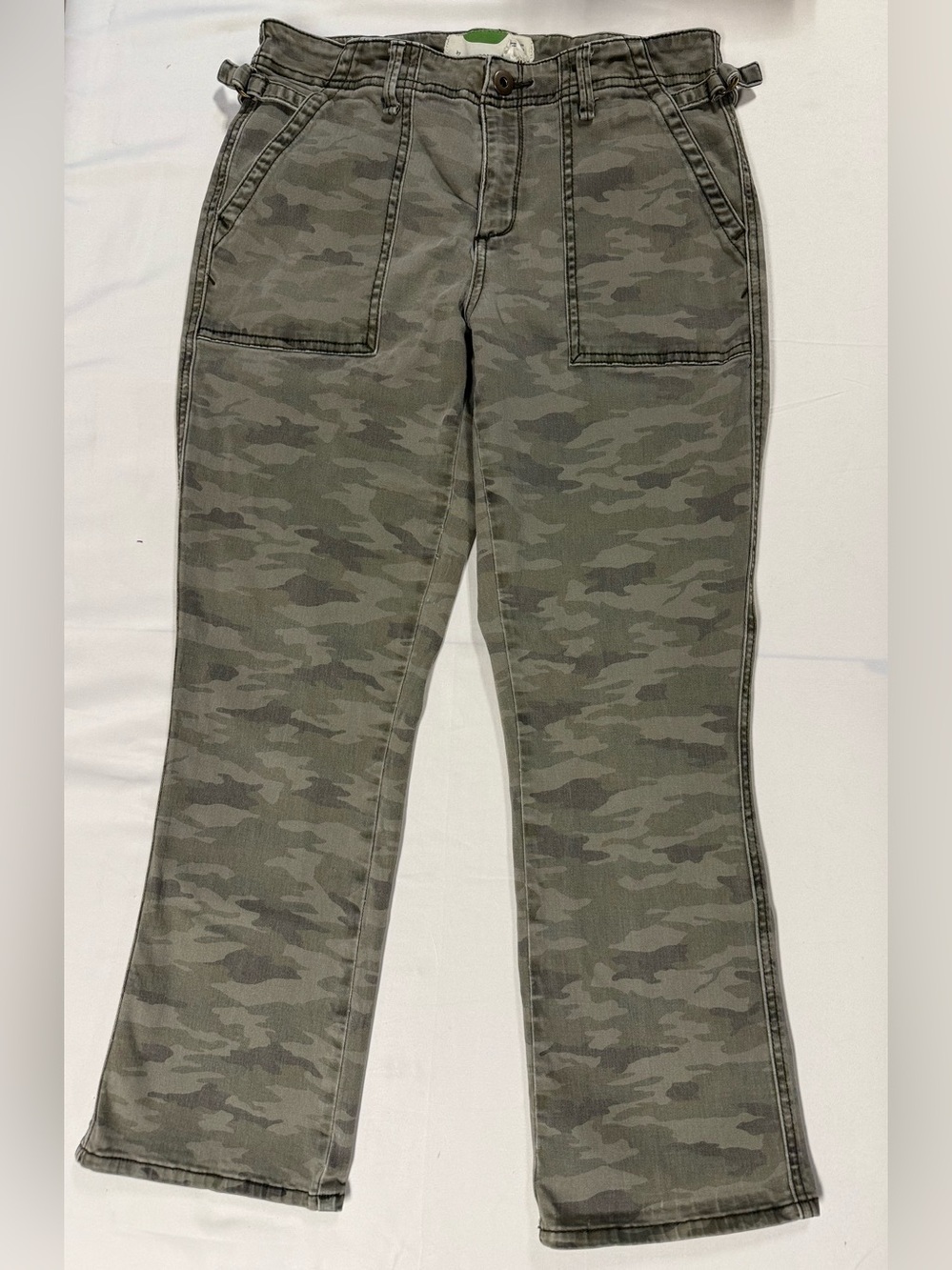 By Anthropologie Camo Cropped Flare Utility Pants Size 28 Y2K